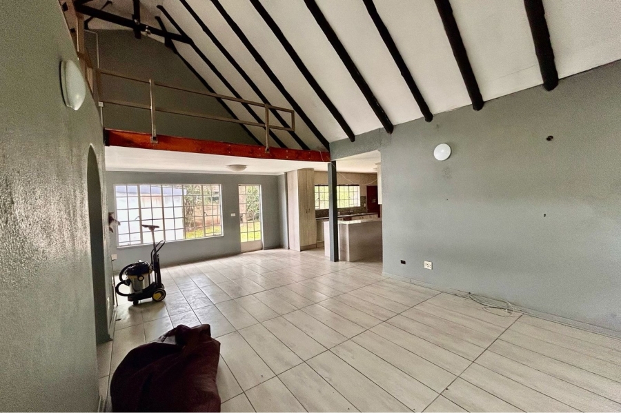 3 Bedroom Property for Sale in Vaalpark Free State